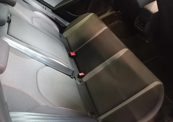 Seat Leon cena 64700 przebieg: 95765, rok produkcji 2015 z Włoszczowa małe 742